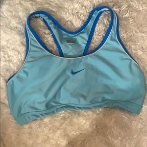 [Nike] sport bra